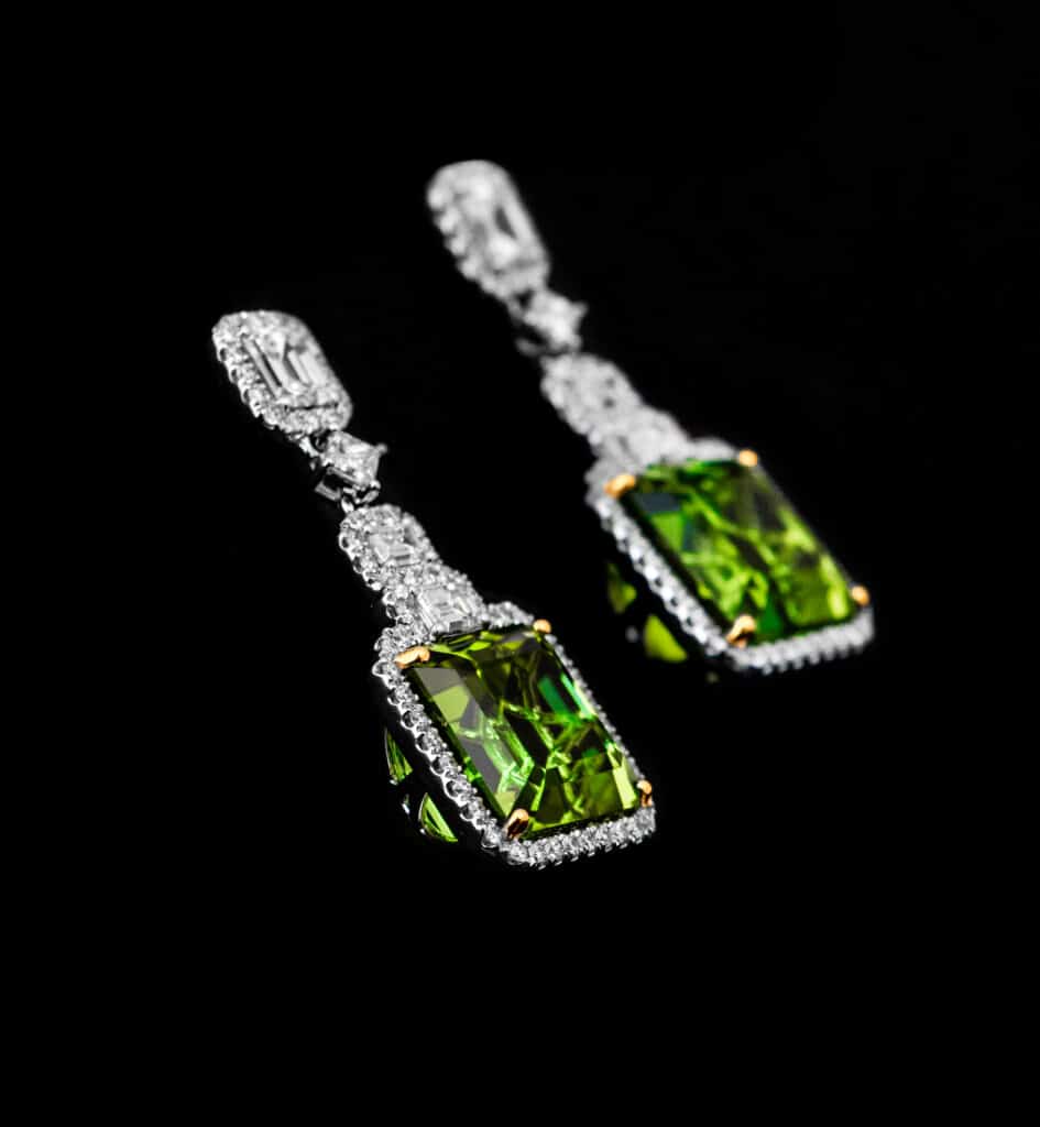 Artur Scholl oorhangers witgoud met toermalijn en diamant 139/AW1643