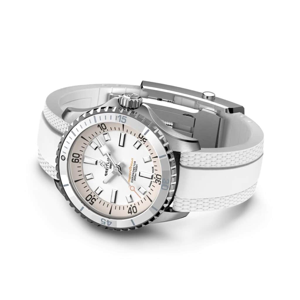 Breitling Superocean Automatic 36 A17377211A1S1
