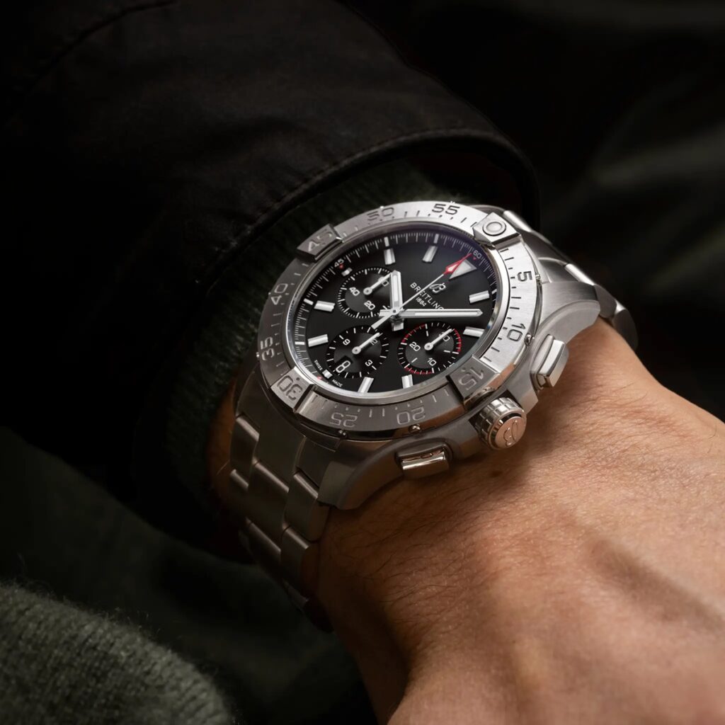 Breitling Avenger B01 Chronograph 44 AB0147101B1A1