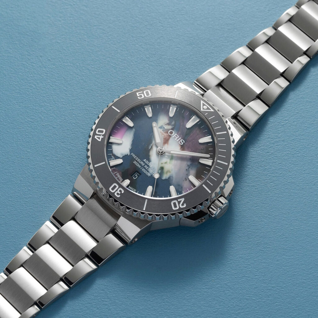 Oris Aquis Date Upcycle 01 733 7789 4150-07 8 23 04PEB