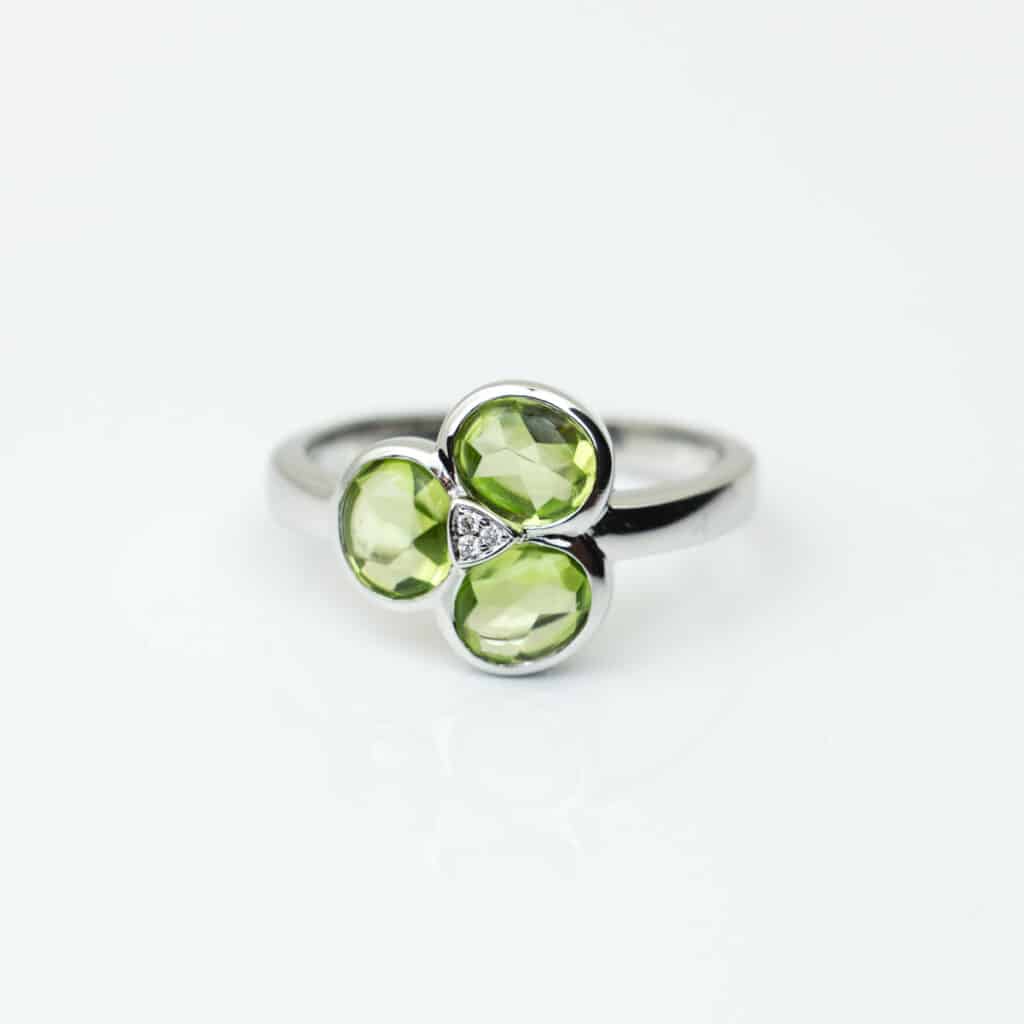 Ring witgoud met peridot en diamant TT053R02PD