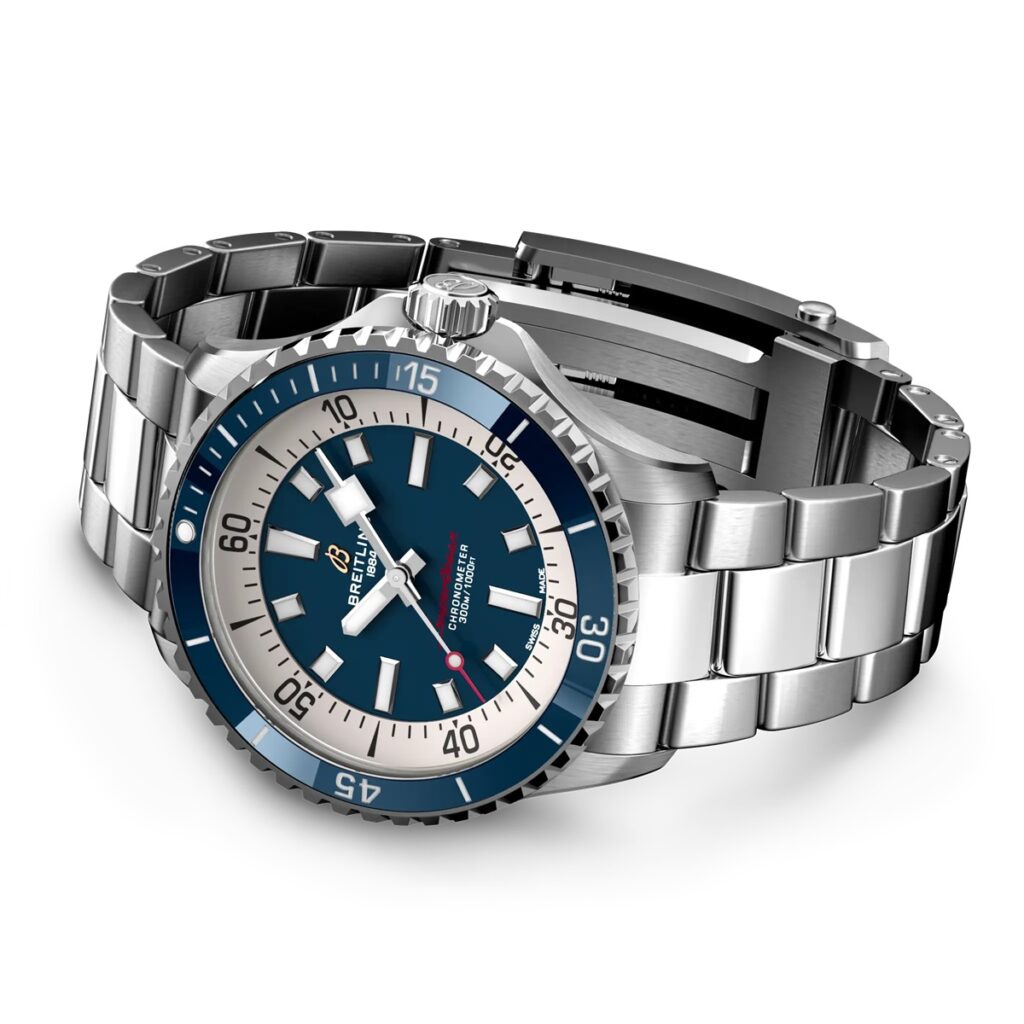 Breitling Superocean Automatic 42 A17375E71C1A1