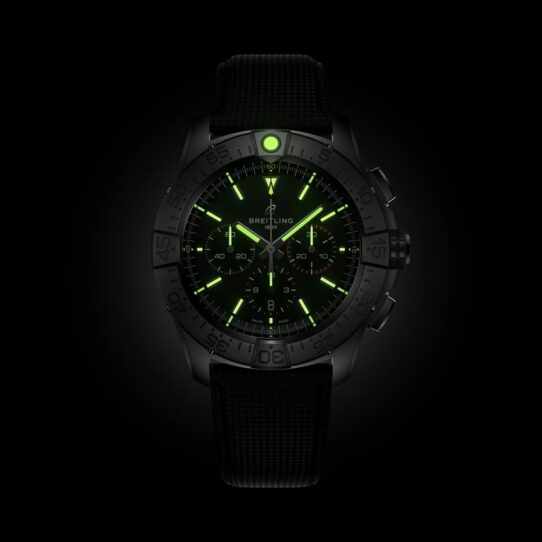 eb0148101b1x1-lumes_breitling