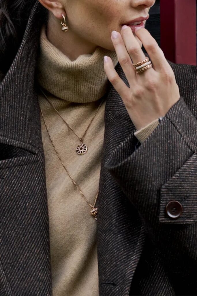 Bron Toujours Ajour roségouden aanhangers met diamant 8OR4906BR