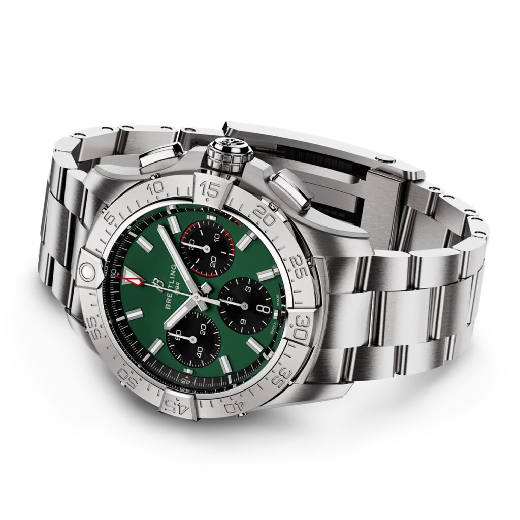 Breitling Avenger B01 Chronograph 42 AB0146101L1A1