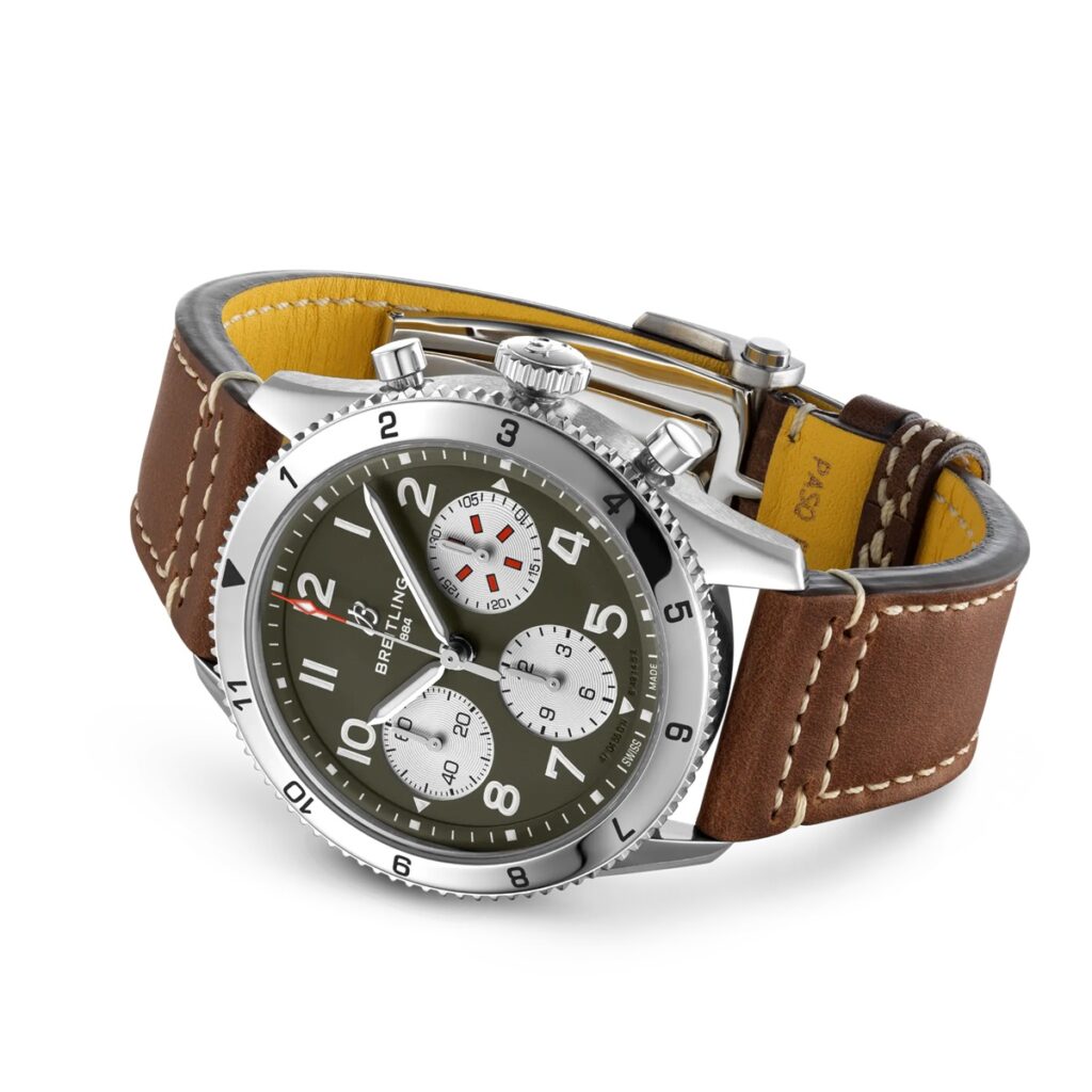 Breitling Classic AVI Chronograph 42 Curtiss Warhawk A233802A1L1X1