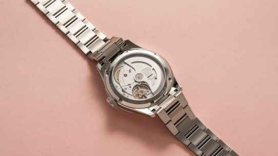 01 403 7799 4067-07 8 20 06-caseback-oris