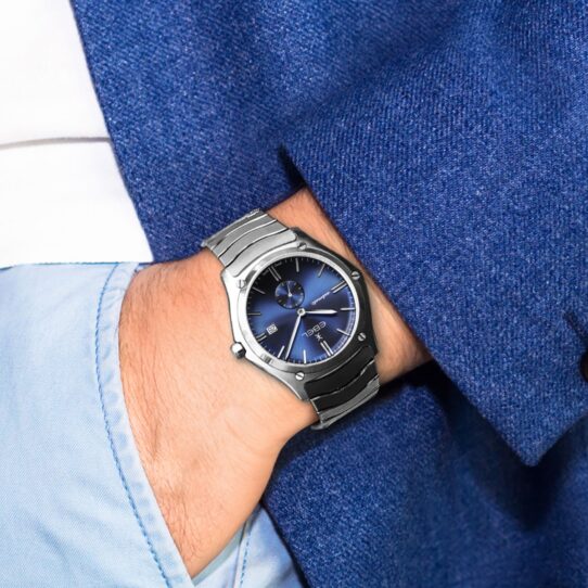 1216657_SportClassic_wrist