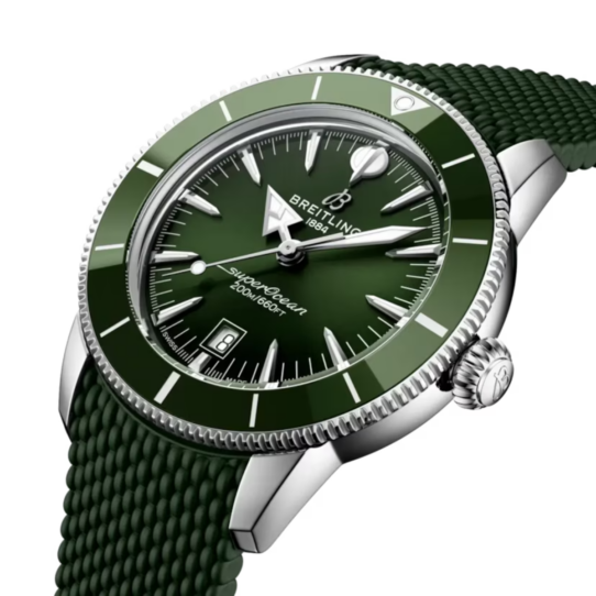 breitling-apeldoorn-superocean-heritage-36-a10390361l1s1-green-rubber (4)