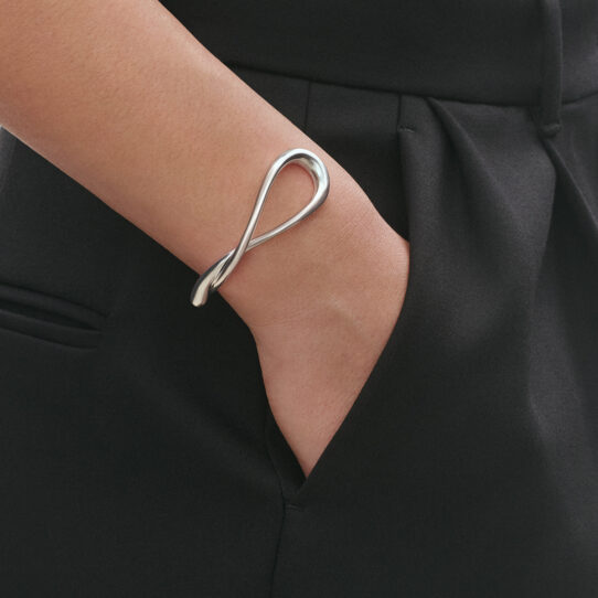 GJ_SS25_ECOM_SHOOT_MERCY_BRACELET_20001405 (1)