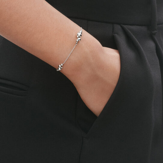 GJ_SS25_ECOM_SHOOT_MOONLIGHT_GRAPES_BRACELET_20001415 (1)