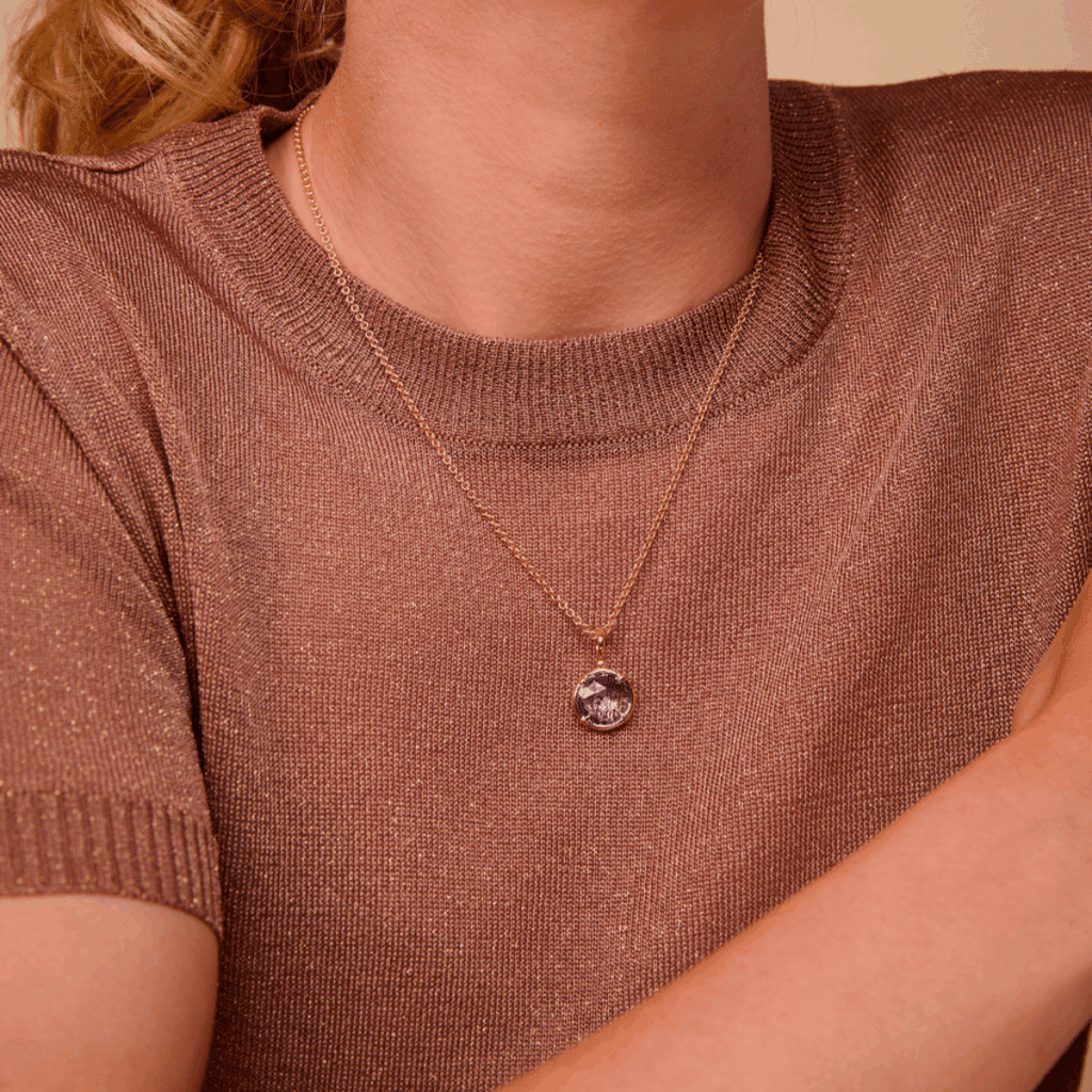 Bron Mira Mira hanger roségoud met blauwe topaas 8HR3418TLB