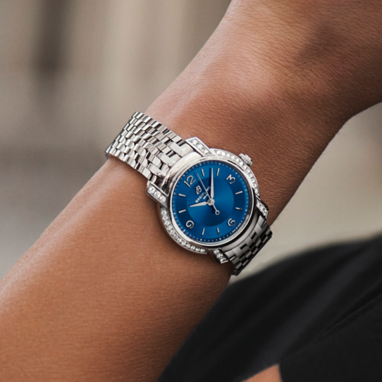A77330671C1A1 wristshot