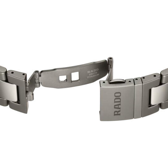 R32189313 strap