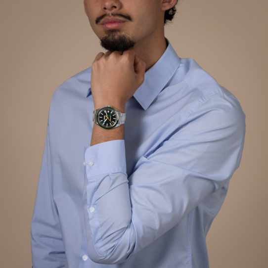 R32280313 wrist