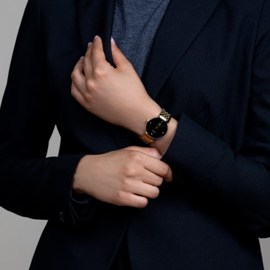 R48915703 wrist (3)