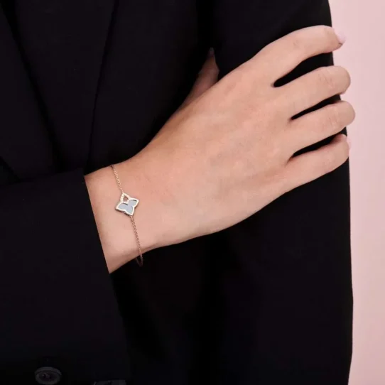 TB2117OPP wrist