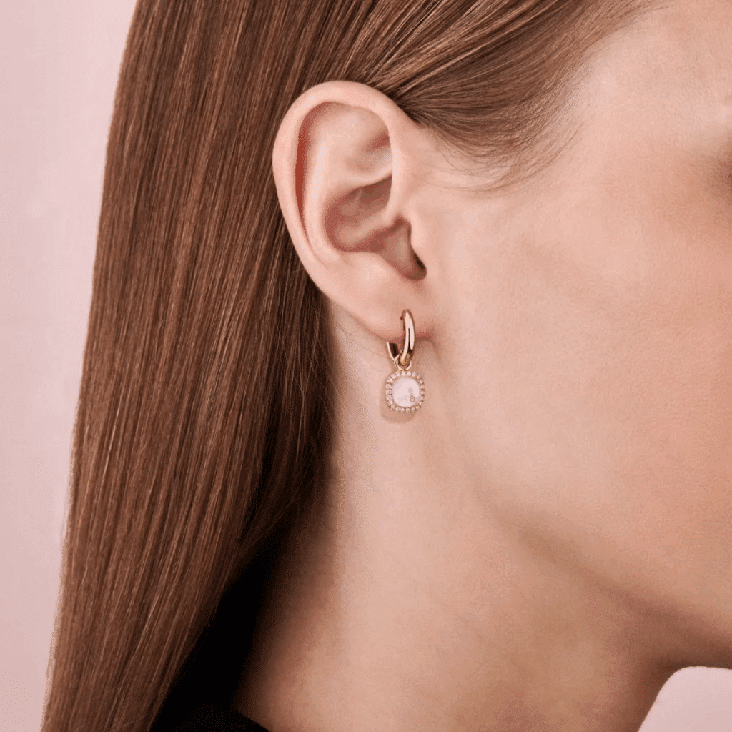 Tirisi Jewelry 18 karaat geelgouden oorhangers met witte kwarts en diamant TE9317WQ