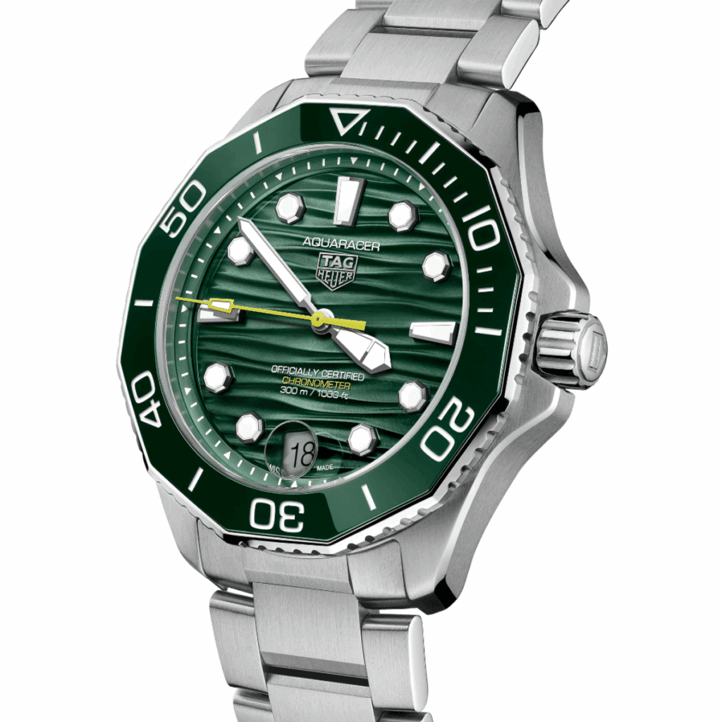 TAG Heuer Aquaracer Professional 300 Date | Automatic | 42mm | WBP5116.BA0013