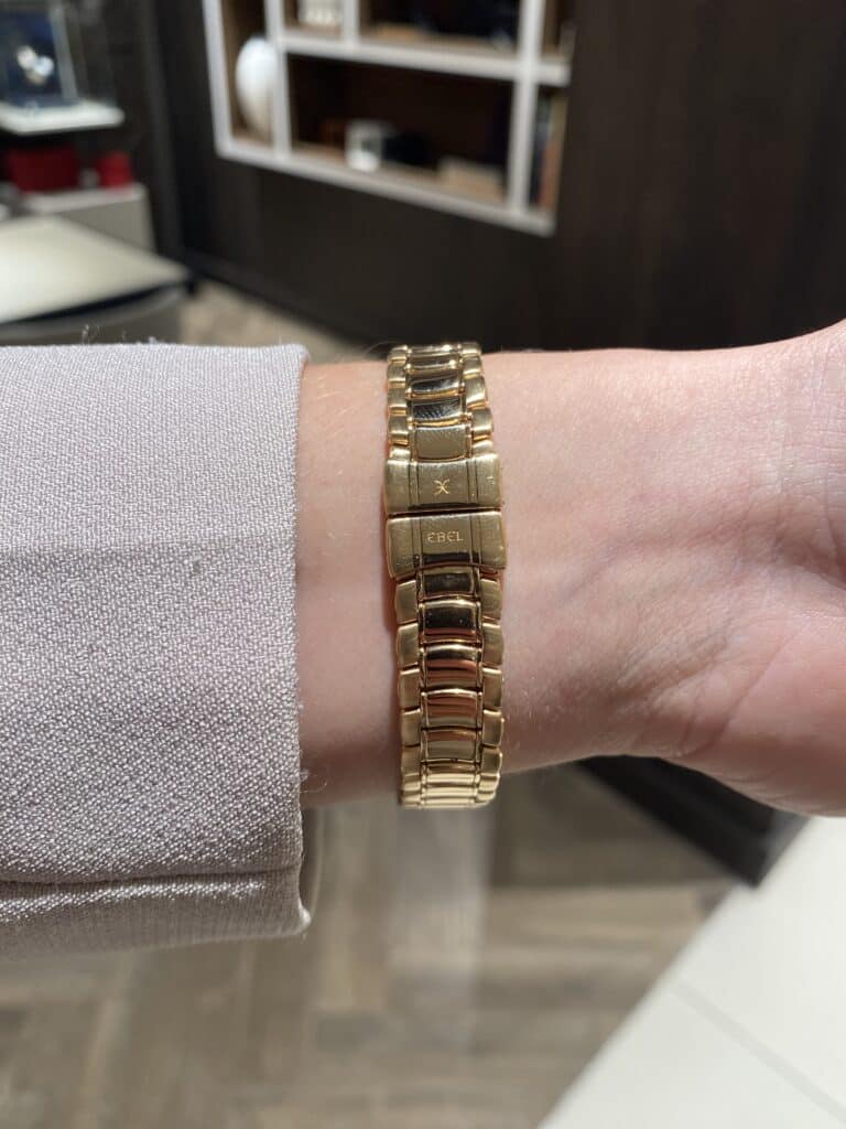 Ebel 1911 in volledig 18 karaat geelgoud